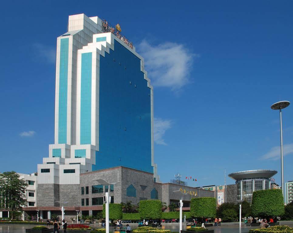 Guangzhou New Century Hotel Exterior foto